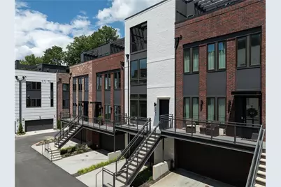 1261 Chelsea Circle, Atlanta, GA 30318 - Photo 3