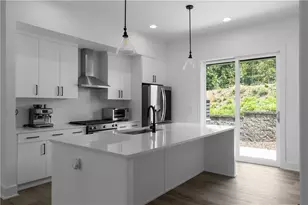 1261 Chelsea Circle, Atlanta, GA 30318 - Photo 15