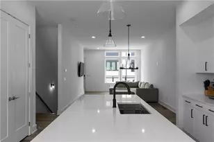 1261 Chelsea Circle, Atlanta, GA 30318 - Photo 17