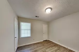 145 Bryson Ln, Fayetteville, GA 30215 - Photo 17