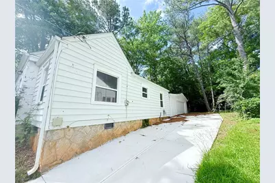 1679 Altadena Place SW, Atlanta, GA 30311 - Photo 11