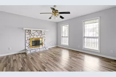 2820 Highpoint Road, Snellville, GA 30078 - Photo 5