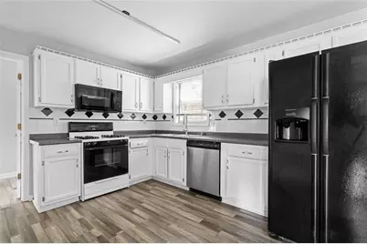 2820 Highpoint Road, Snellville, GA 30078 - Photo 11