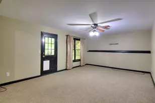 8355 Ainsworth Dr, Cumming, GA 30041 - Photo 13