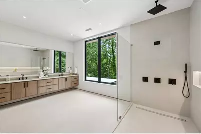 1320 Mayfair Drive NE, Brookhaven, GA 30324 - Photo 41