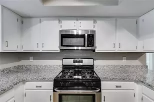 2240 Runnymead Ridge SE, Marietta, GA 30067 - Photo 5