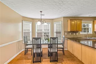 3345 Stoneleigh Run Dr, Buford, GA 30519 - Photo 17