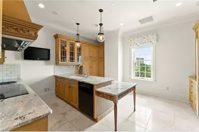 3657 Peachtree Road NE #8A, Atlanta, GA 30319 - Photo 15