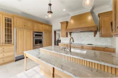 3657 Peachtree Road NE #8A, Atlanta, GA 30319 - Photo 13