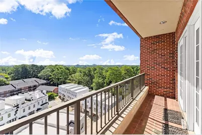 3657 Peachtree Road NE #8A, Atlanta, GA 30319 - Photo 11
