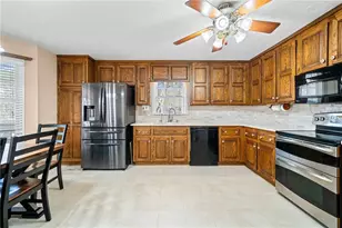 444 Pineview Dr, Canton, GA 30114 - Photo 19