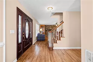 444 Pineview Dr, Canton, GA 30114 - Photo 7