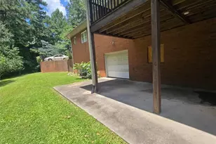 6385 Lower Dixie Lake Rd, Union City, GA 30291 - Photo 5