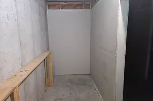 6385 Lower Dixie Lake Rd, Union City, GA 30291 - Photo 35