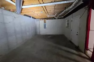 6385 Lower Dixie Lake Rd, Union City, GA 30291 - Photo 31