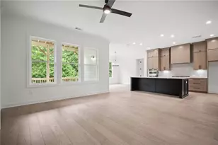 845 Lakemont Dr, Canton, GA 30114 - Photo 5