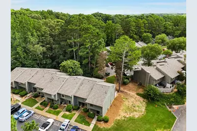 6170 Woodland Road, Peachtree Corners, GA 30092 - Photo 23