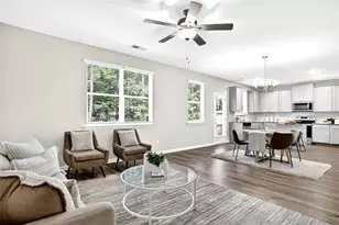 4037 Riverchess Dr SW, Atlanta, GA 30331 - Photo 5