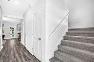 4037 Riverchess Dr SW, Atlanta, GA 30331 - Photo 9