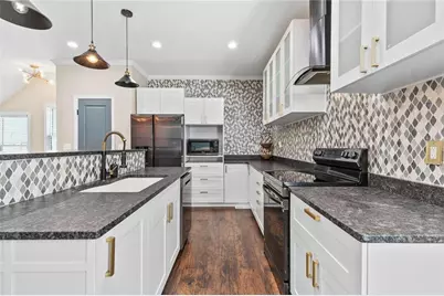 369 Delevan Street SW, Atlanta, GA 30310 - Photo 13