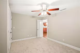 704 Madison Ln S E, Smyrna, GA 30080 - Photo 19