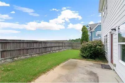 1055 Johnsons Grove, Atlanta, GA 30318 - Photo 35