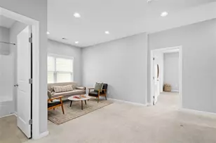 1055 Johnsons Grove, Atlanta, GA 30318 - Photo 19