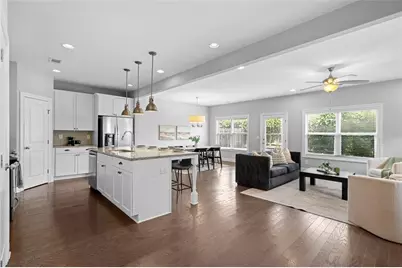 1055 Johnsons Grove, Atlanta, GA 30318 - Photo 5