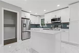 353 Old Rosser Rd, Stone Mountain, GA 30087 - Photo 9