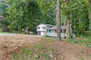 353 Old Rosser Rd, Stone Mountain, GA 30087 - Photo 41