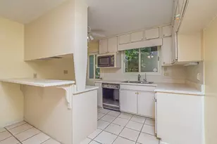 7470 Princeton Trace, Atlanta, GA 30328 - Photo 9