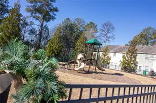 6342 Kinsland Ct, Lithonia, GA 30058 - Photo 19