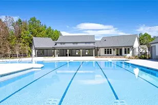 194 Storm Ln, Hoschton, GA 30548 - Photo 5