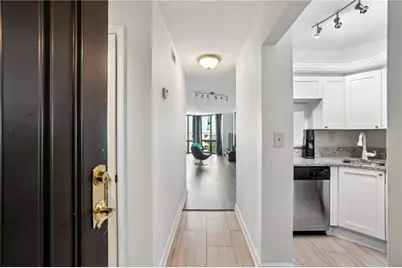 2870 Pharr Court South NW #1408, Atlanta, GA 30305 - Photo 13