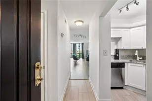 2870 Pharr Ct S Northwest, Atlanta, GA 30305 - Photo 13