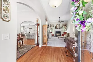 403 Chicamauga Ct, Loganville, GA 30052 - Photo 7