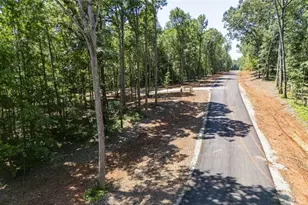 322 Cedar Tree Ln, Nicholson, GA 30565 - Photo 1