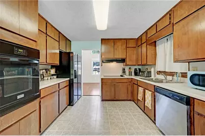 2158 Vivid Court, Stone Mountain, GA 30087 - Photo 7