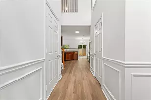 350 Creek Manor Way, Suwanee, GA 30024 - Photo 3