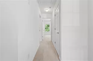 350 Creek Manor Way, Suwanee, GA 30024 - Photo 31