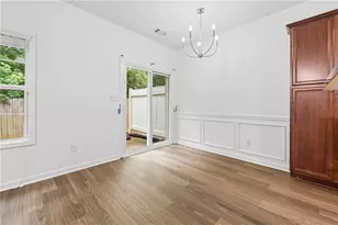 350 Creek Manor Way, Suwanee, GA 30024 - Photo 11