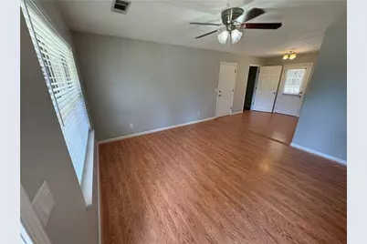 4755 Perry Road, Gainesville, GA 30506 - Photo 5