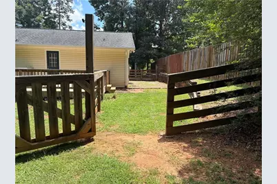 4755 Perry Road, Gainesville, GA 30506 - Photo 3