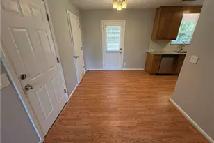 4755 Perry Rd, Gainesville, GA 30506 - Photo 7