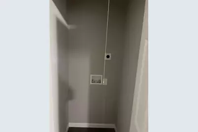 3227 Cleveland Highway, Gainesville, GA 30506 - Photo 9