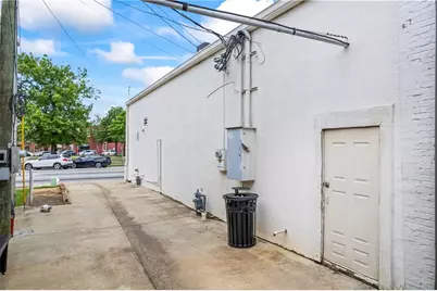 100 N Broad Street, Monroe, GA 30655 - Photo 9