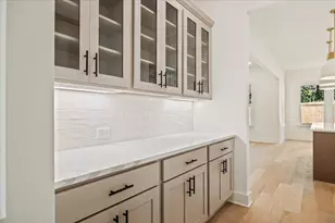 8240 Scarlett Grace Ln, Gainesville, GA 30506 - Photo 11