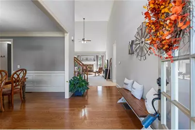 1030 Silver Thorne Drive, Loganville, GA 30052 - Photo 5