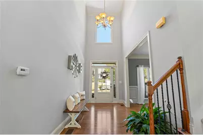 1030 Silver Thorne Drive, Loganville, GA 30052 - Photo 7