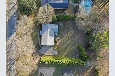 106 Village Court, Woodstock, GA 30188 - Photo 5